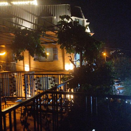 Tiflisi Guest House Exterior photo